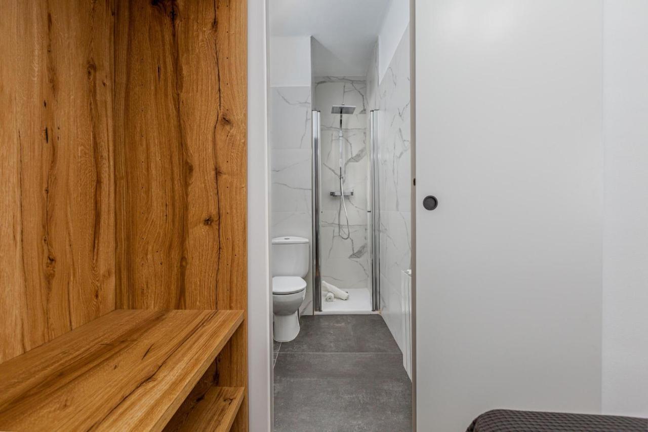 Ferienwohnung Simply Stunning - Hidden Gem, Heart Of Poble Sec Barcelona Exterior foto